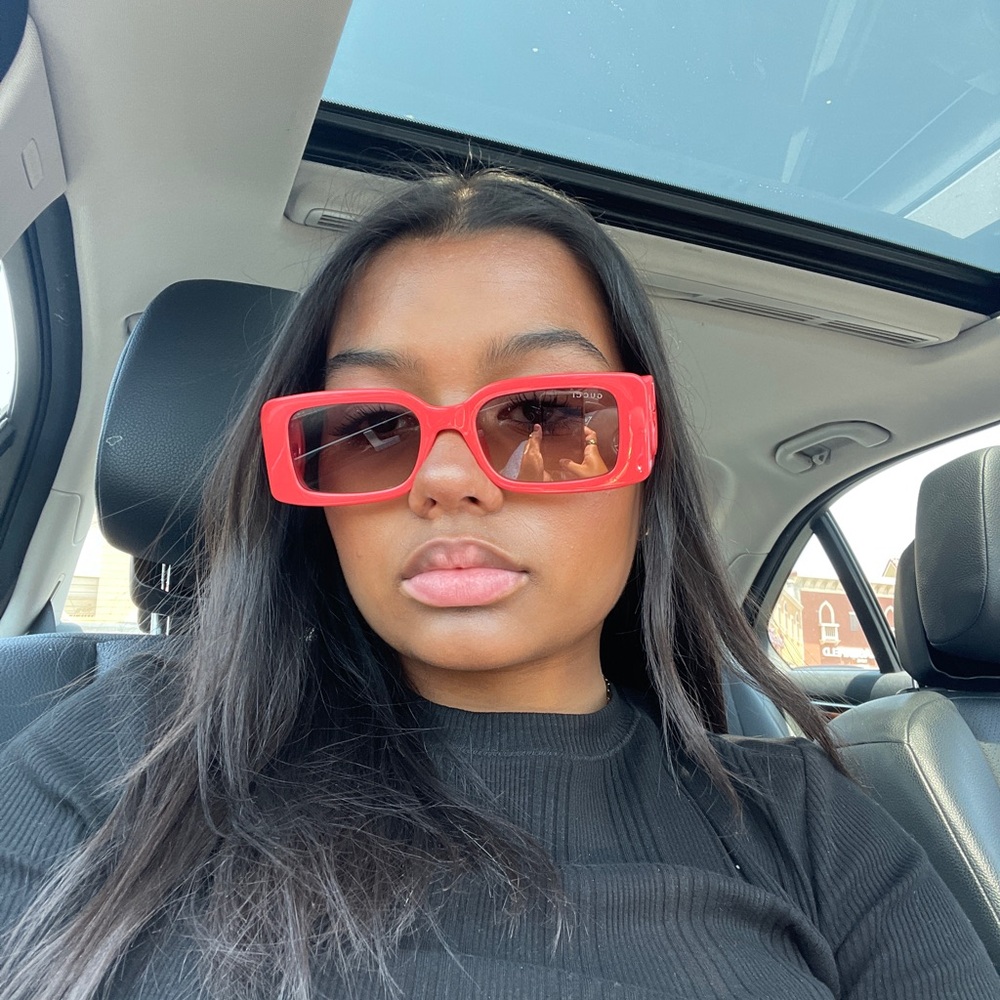 Gucci Rectangular Sunglasses - image 4